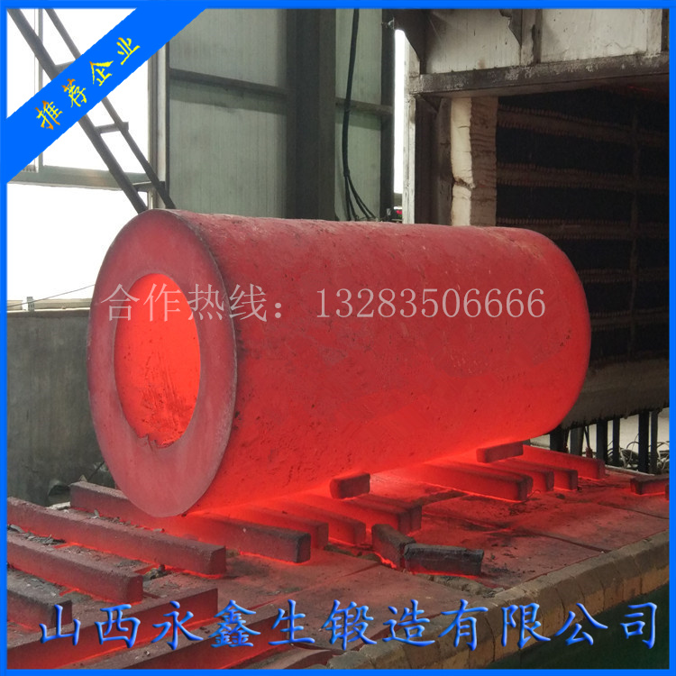 两面体压机锻件